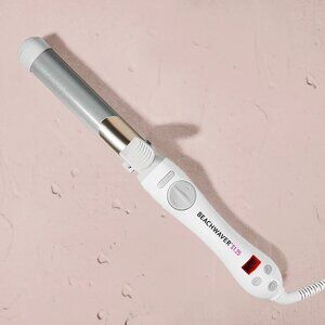 Beachwaver® S1 Dual Voltage White Rotating Curling Iron